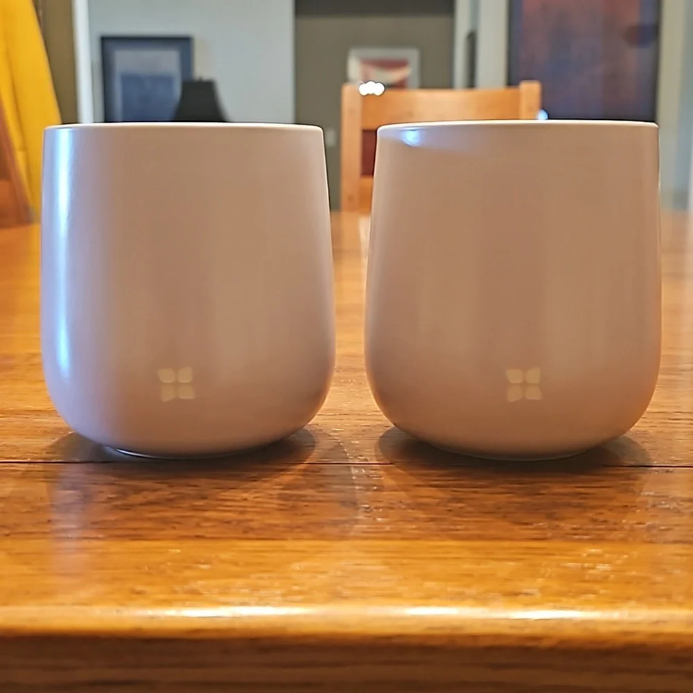 Waterdrop Double-Walled Porcelain Cup Set